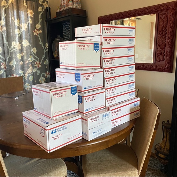 Meet your Posher, Jessica - Picture 6 of 9